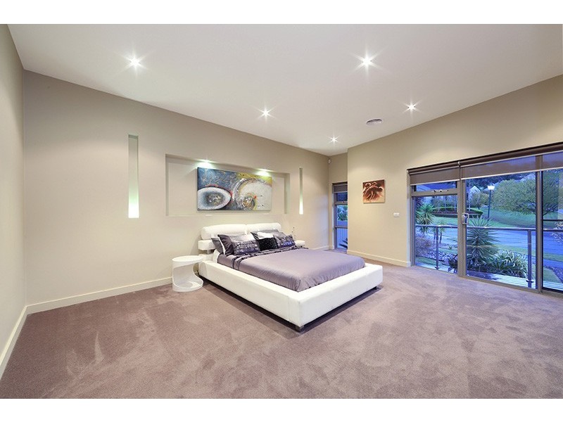 57 Parkside Boulevard, Lysterfield South VIC 3156