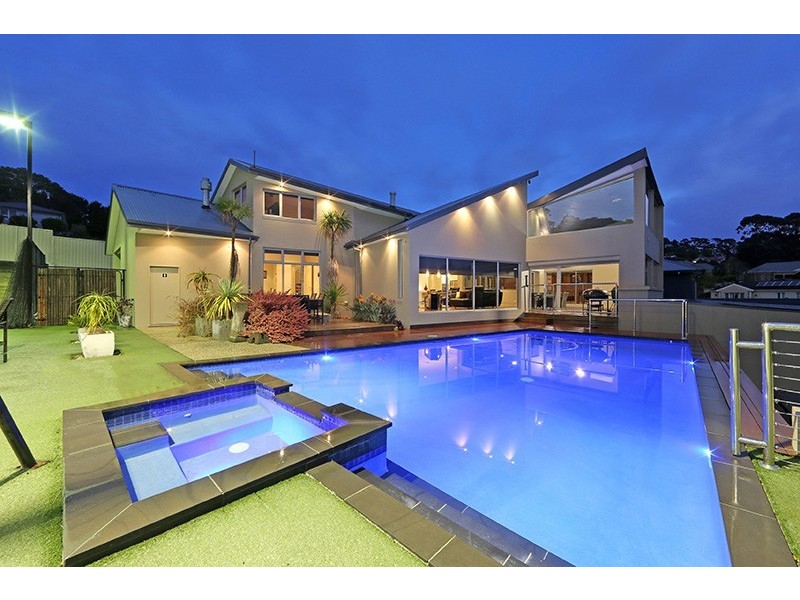 57 Parkside Boulevard, Lysterfield South VIC 3156