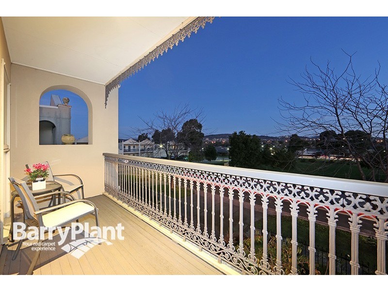 6 Parklane Way, Rowville VIC 3178