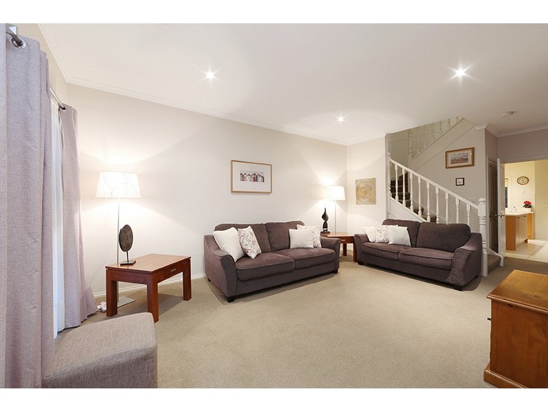 6 Parklane Way, Rowville VIC 3178