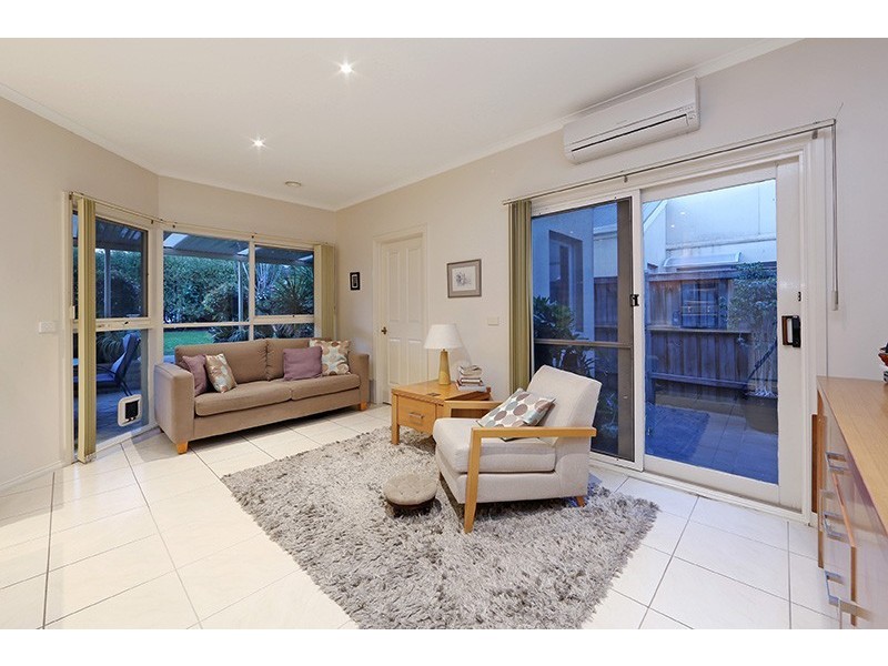 6 Parklane Way, Rowville VIC 3178