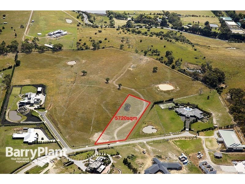 15 Logan Court, Lysterfield VIC 3156