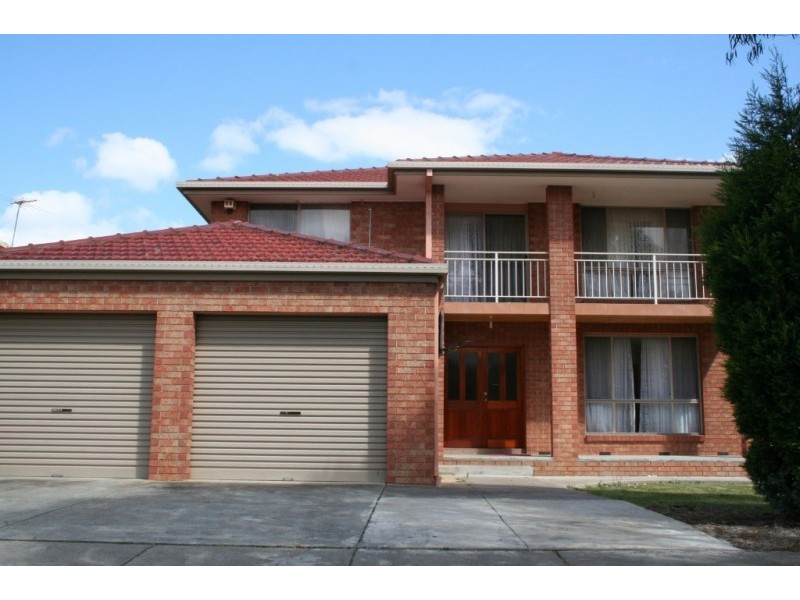 21 The Fairway, Rowville VIC 3178