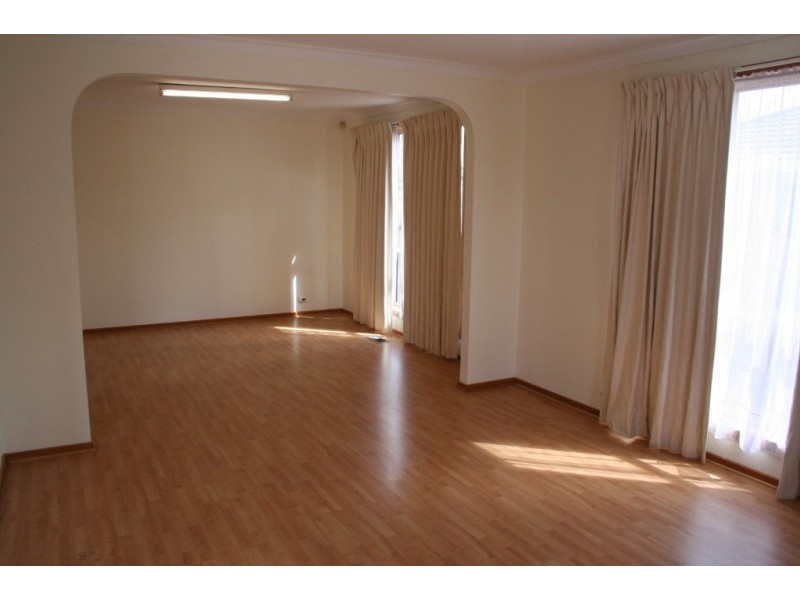 21 The Fairway, Rowville VIC 3178