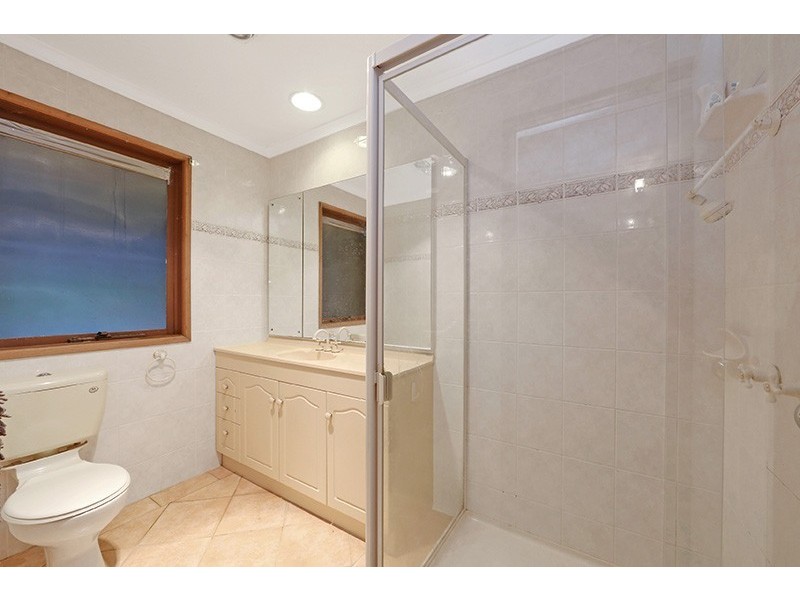 15 Jamieson Ave, Rowville VIC 3178