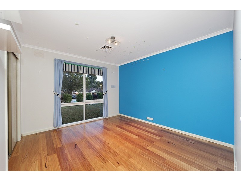 15 Jamieson Ave, Rowville VIC 3178