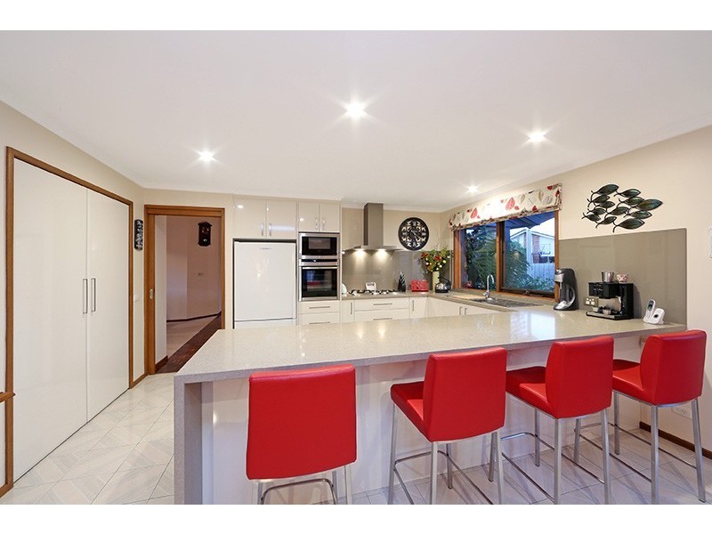 2 Forsyth Place, Rowville VIC 3178