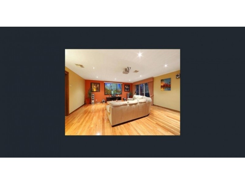 11 Christian Court, Rowville VIC 3178