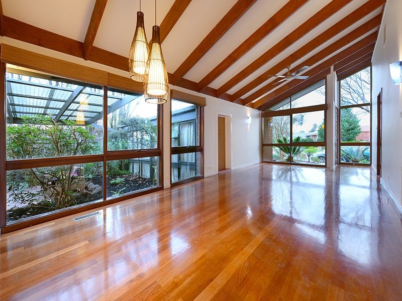 9 Redgum Court, Rowville VIC 3178