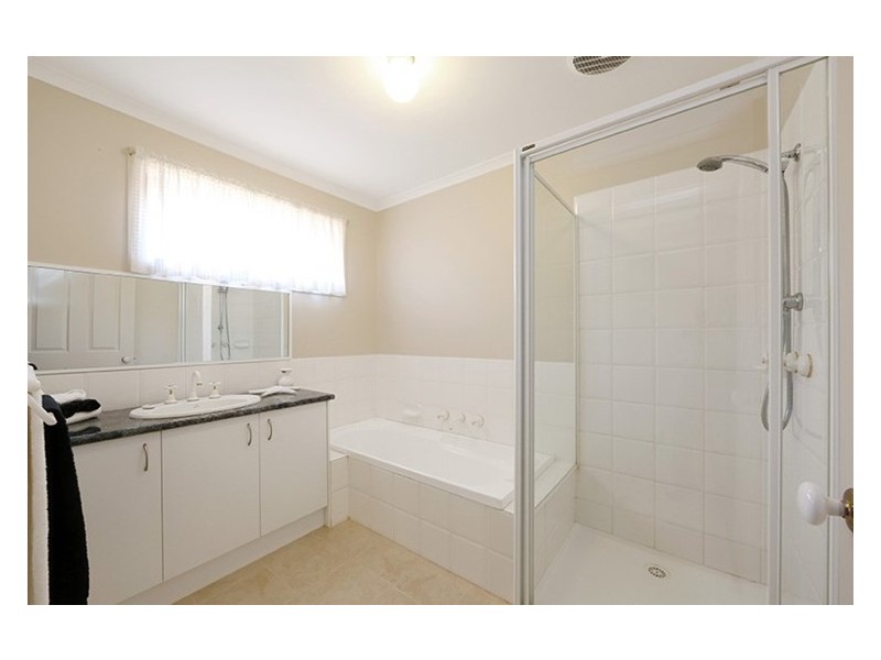 45 Lambourne Avenue, Rowville VIC 3178