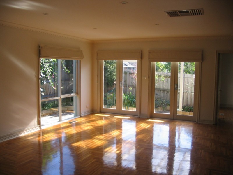 3/63 Morton Road, Burwood VIC 3125