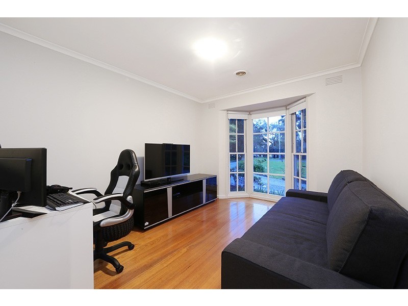 18 Norris Road, Rowville VIC 3178