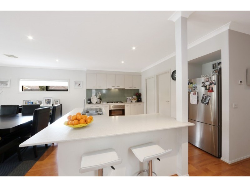 6 Comfort Close, Rowville VIC 3178
