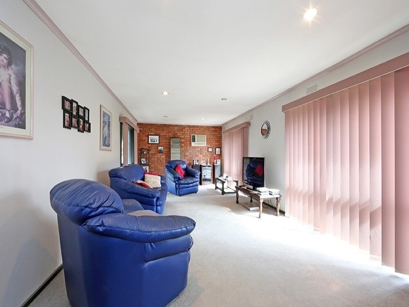 6 Winalla Avenue, Rowville VIC 3178