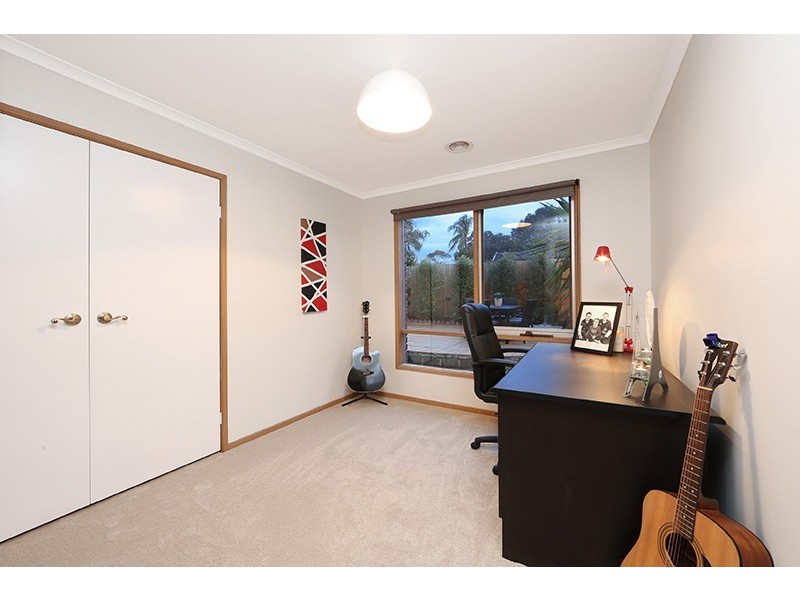 2 Kitson Court, Rowville VIC 3178