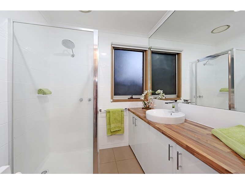 2 Kitson Court, Rowville VIC 3178