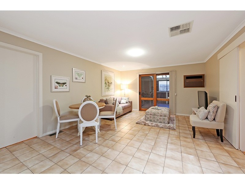 9 Saunders Close, Lysterfield VIC 3156