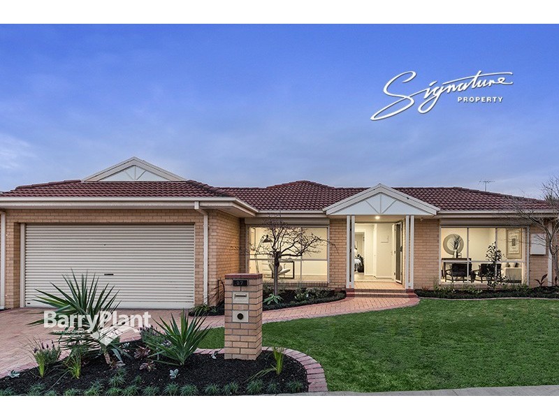 27 Dandelion Drive, Rowville VIC 3178