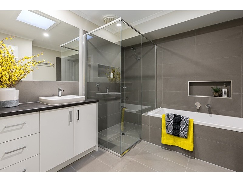 27 Dandelion Drive, Rowville VIC 3178