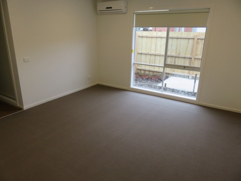 1/9 Georgia Court, Ferntree Gully VIC 3156