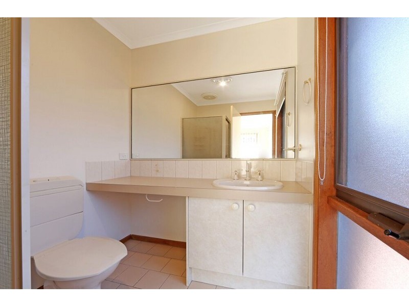 53 Severn Crescent, Rowville VIC 3178
