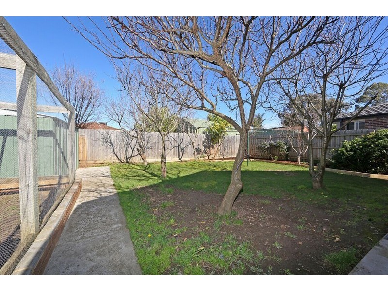 53 Severn Crescent, Rowville VIC 3178