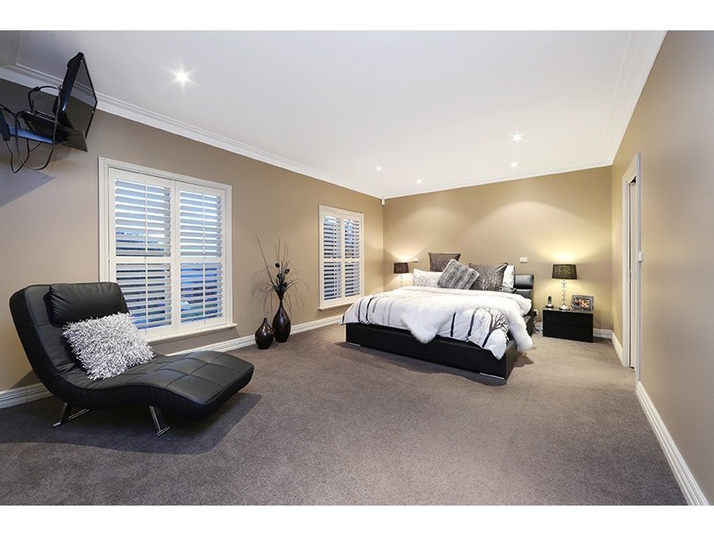 12 Camphor Close, Lysterfield VIC 3156