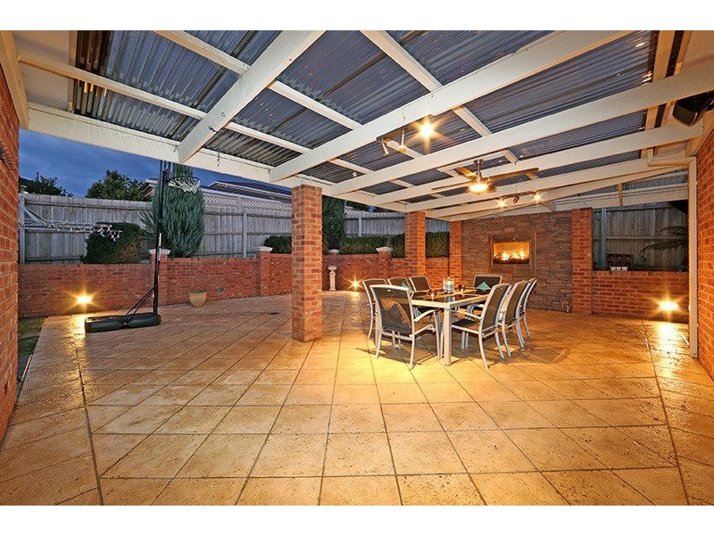 12 Camphor Close, Lysterfield VIC 3156