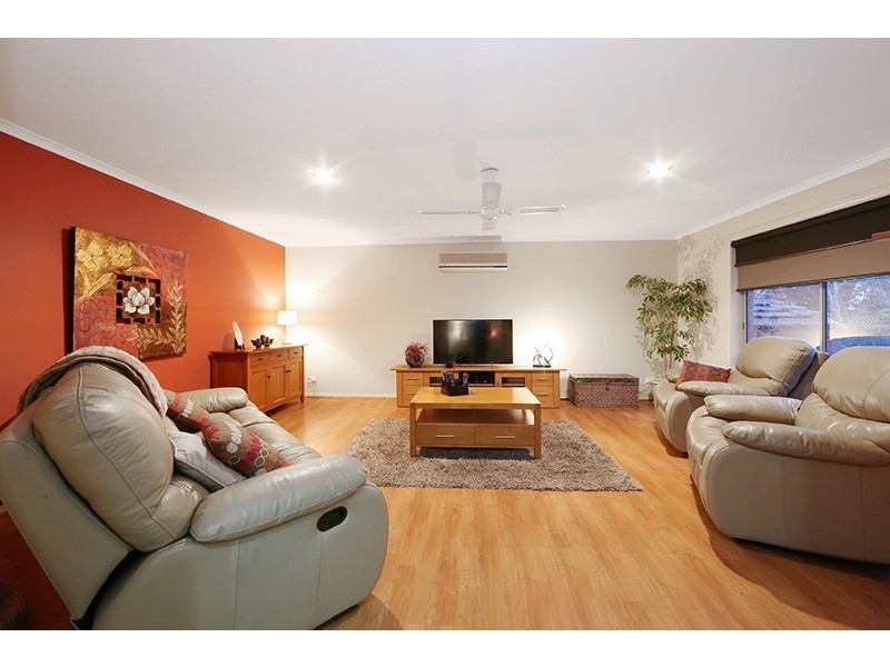 31 Allamanda Boulevard, Lysterfield VIC 3156