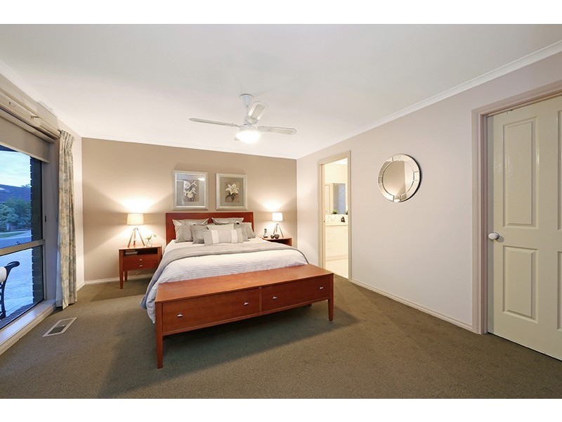 31 Allamanda Boulevard, Lysterfield VIC 3156