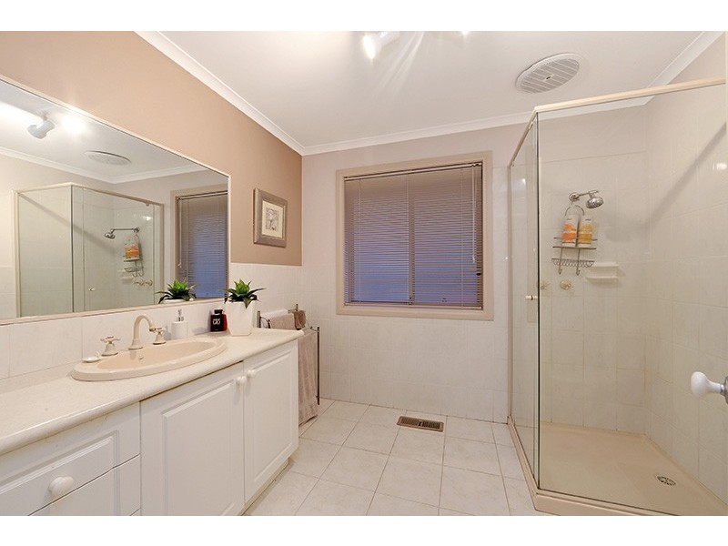 31 Allamanda Boulevard, Lysterfield VIC 3156