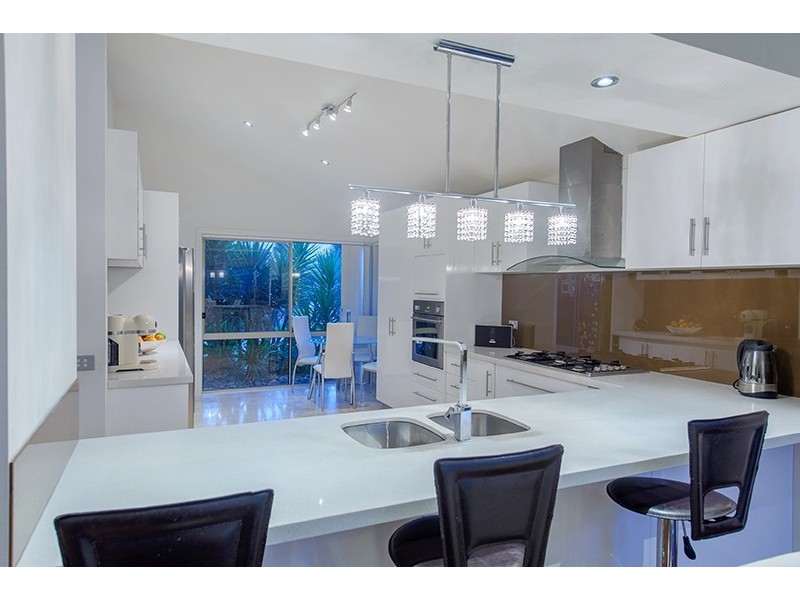 40 Dandelion Drive, Rowville VIC 3178