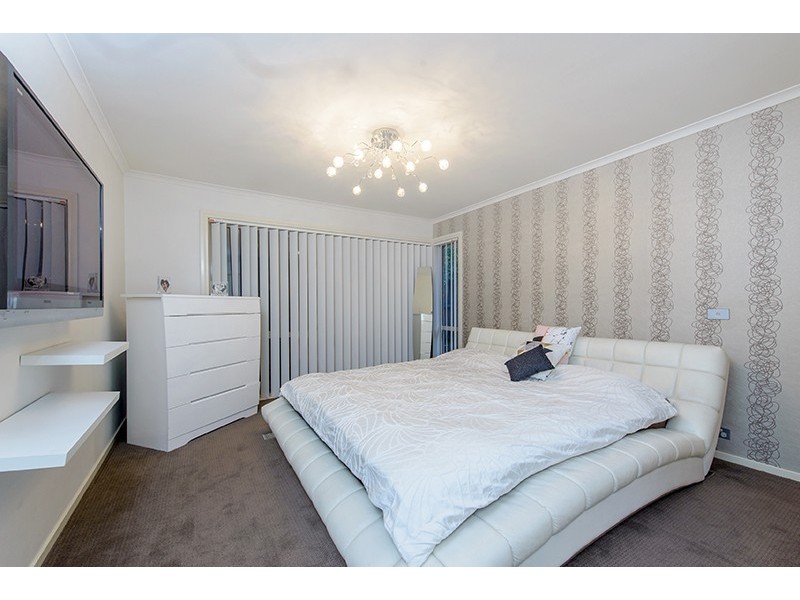 40 Dandelion Drive, Rowville VIC 3178