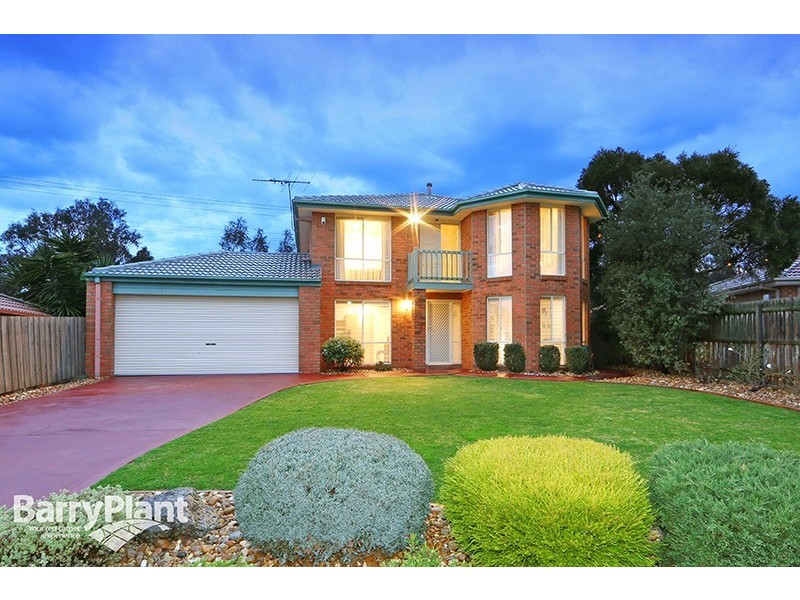 19 Adam Cl, Rowville VIC 3178