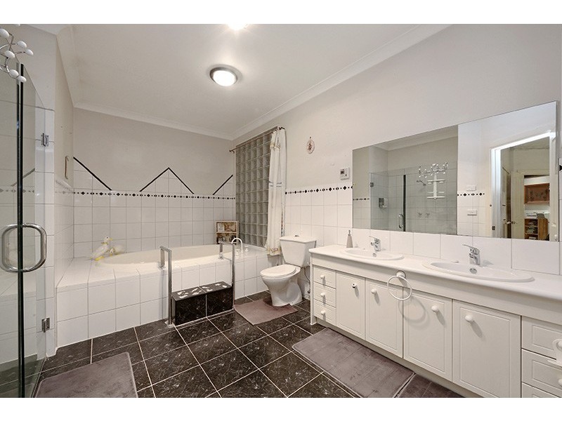 1057 Wellington Road, Rowville VIC 3178