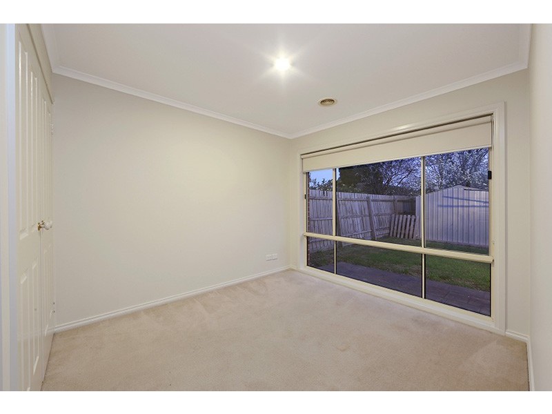 17 Waradgery Drive, Rowville VIC 3178