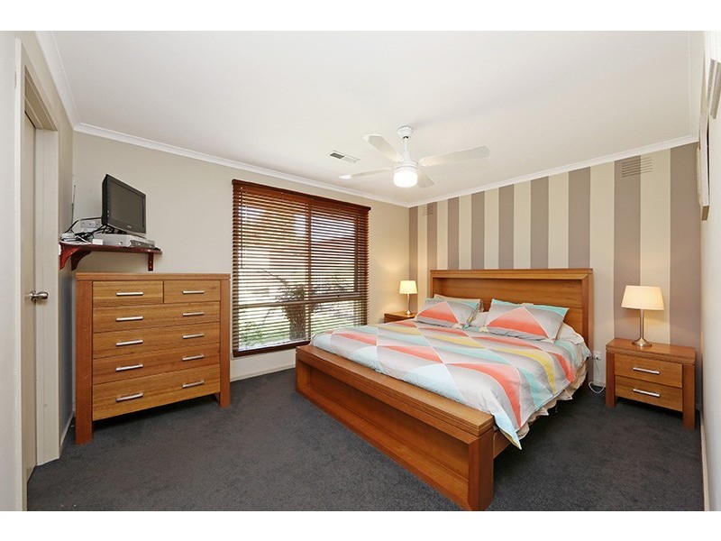 109 Mountain Gate Drive, Ferntree Gully VIC 3156