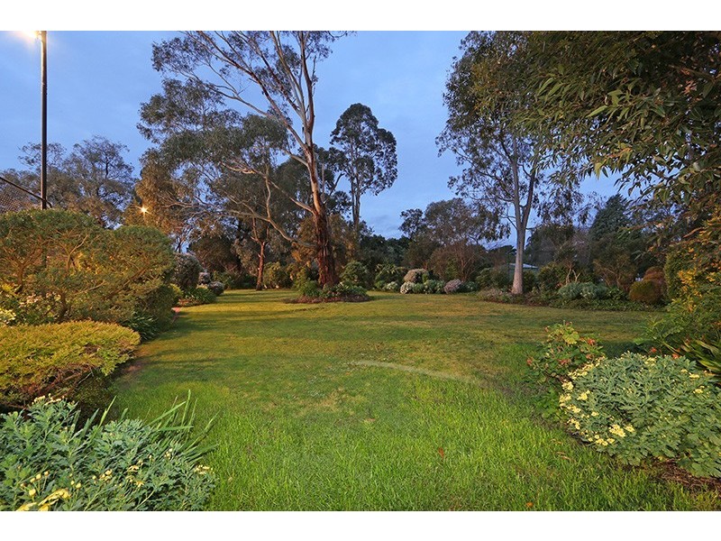 13 McKay Road, Rowville VIC 3178