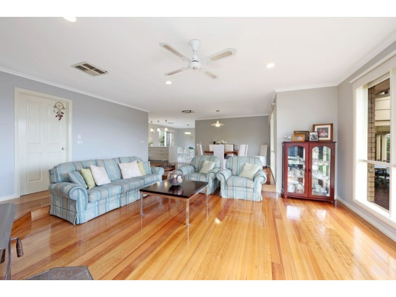 3 Finsbury Close, Rowville VIC 3178