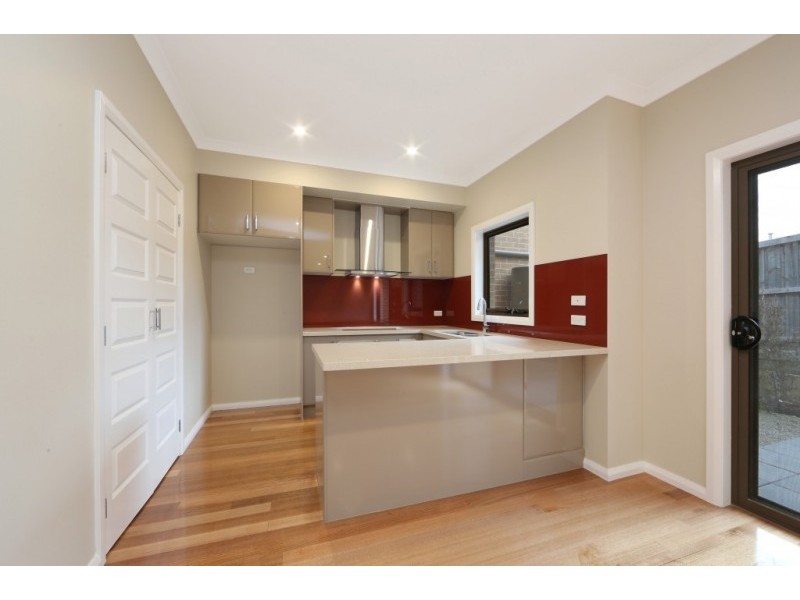 3/3 Denver Crescent, Rowville VIC 3178