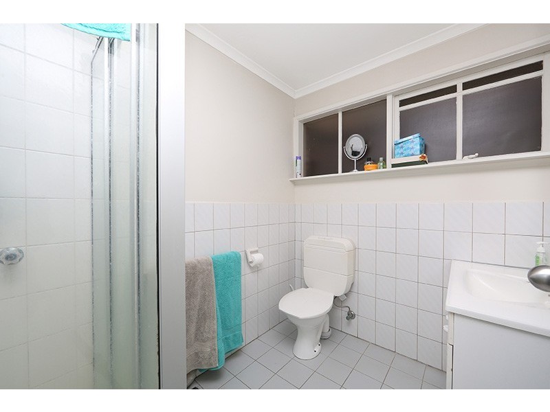 6 Bridgewater Way, Rowville VIC 3178