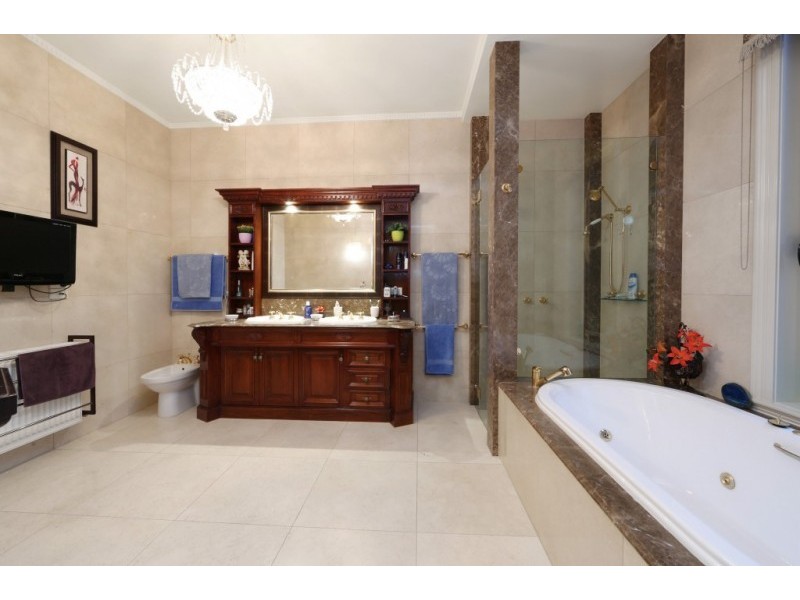 40 Parkside Boulevard, Lysterfield South VIC 3156