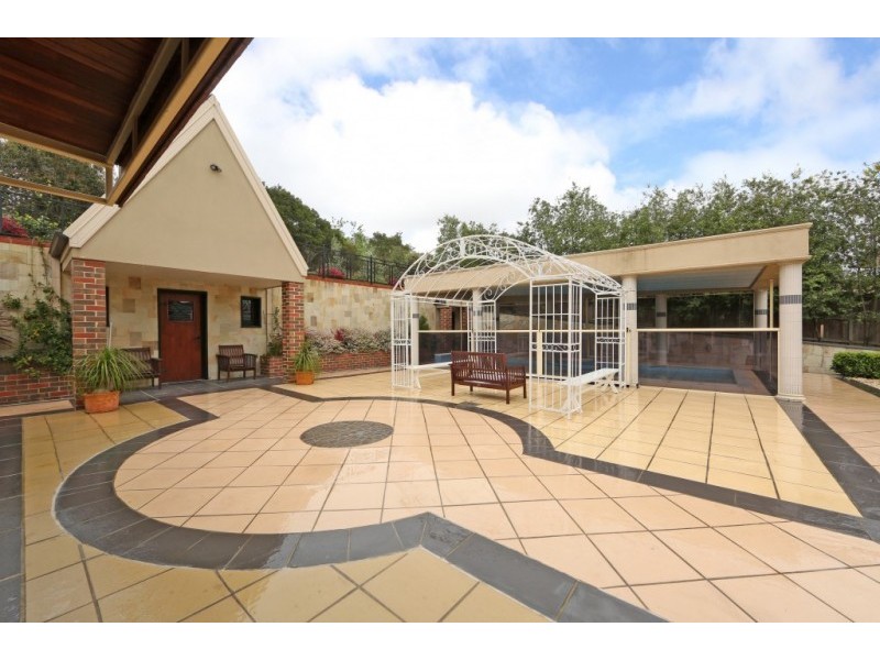 40 Parkside Boulevard, Lysterfield South VIC 3156