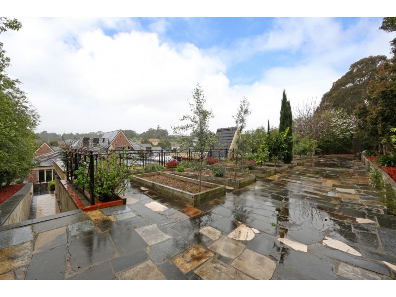 40 Parkside Boulevard, Lysterfield South VIC 3156