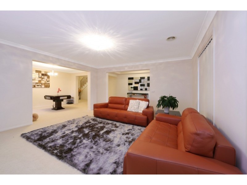 15 Jubilee Drive, Rowville VIC 3178