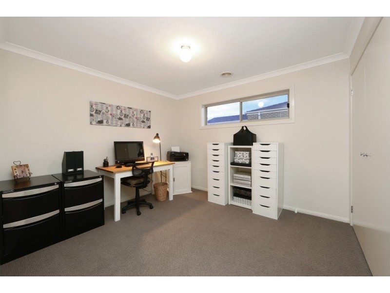 4 Park Valley Way, Lysterfield VIC 3156