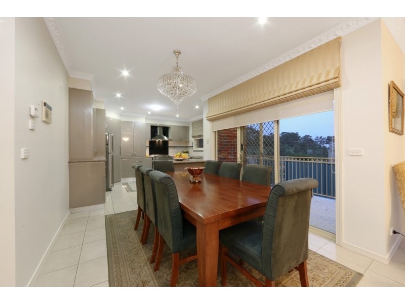 11 Harry Nance Close, Lysterfield VIC 3156