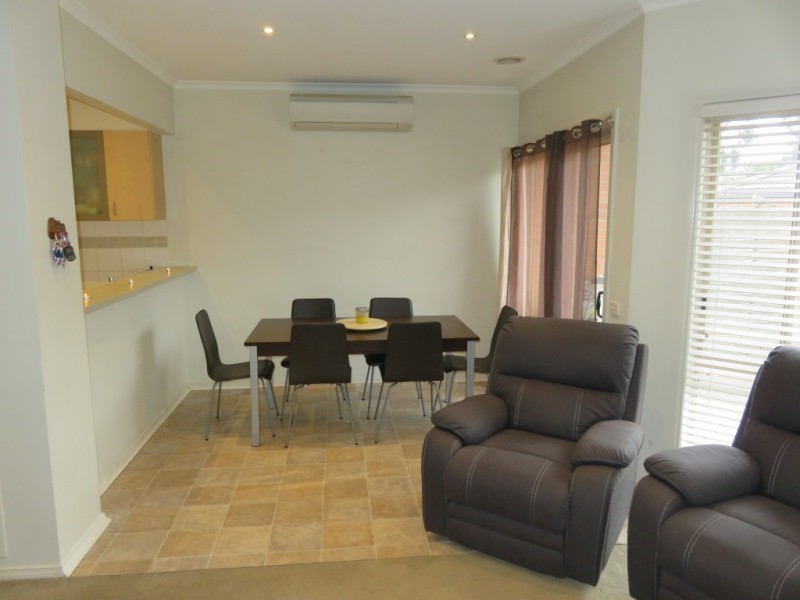 5 Tuncurry Court, Ferntree Gully VIC 3156