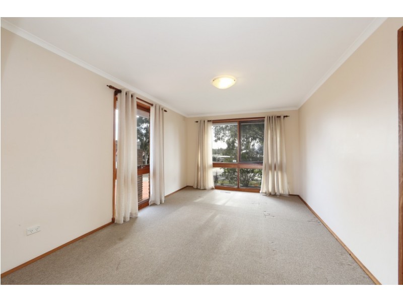 25 Valleyview Drive, Rowville VIC 3178