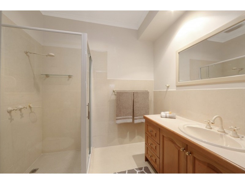 77 Turramurra Drive, Rowville VIC 3178